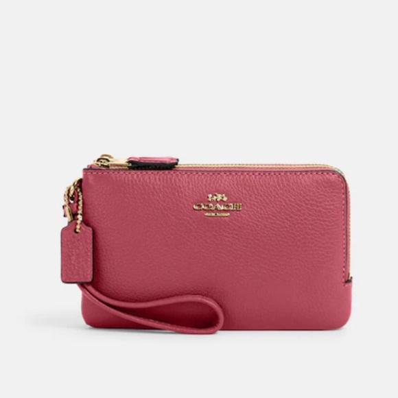 Coach Double Corner Zip Wristlet
IM/Rouge - Picture 1 of 16